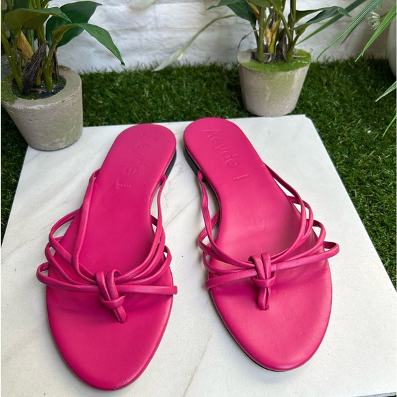 Aeyde Strappy Mule Sandal Slides Dainty
Modern Minimal Genuine Leather 39 US 9 - Picture 3 of 8